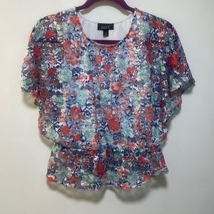Girls Ally B. Top size L
